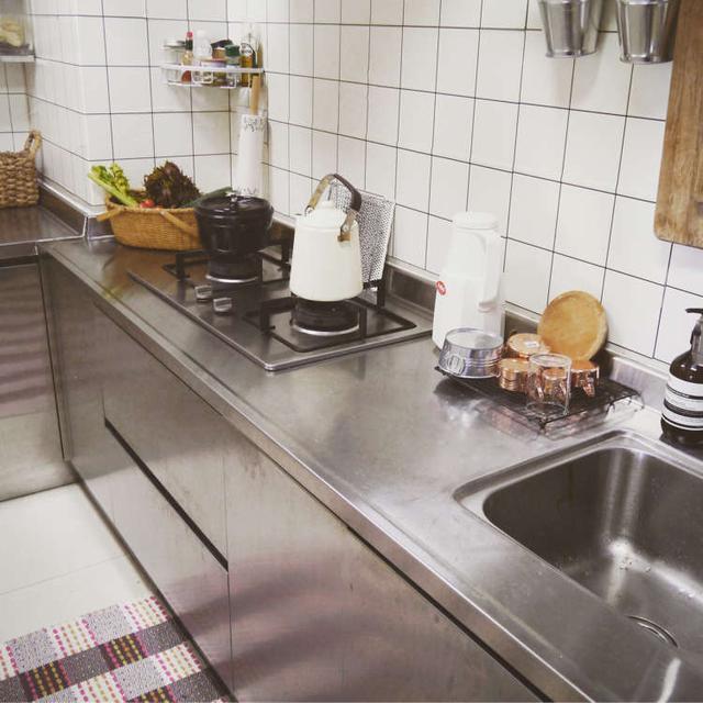 廚房不銹鋼臺(tái)面用了8年,告訴你究竟好不好,很多人都想錯(cuò)了